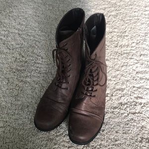 Brown CA combat boots